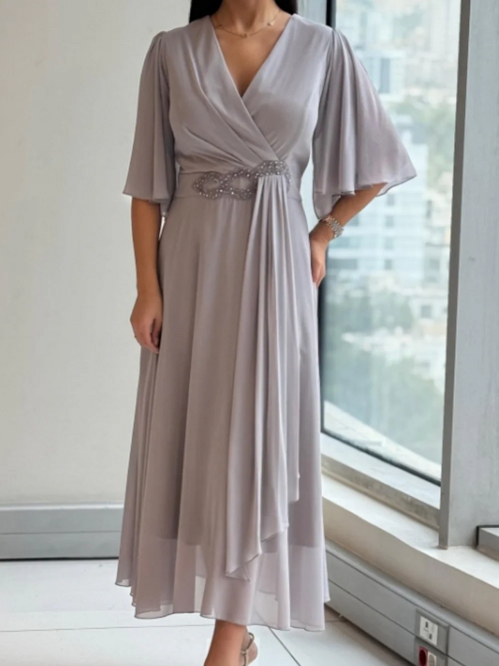 Clyra - Elegant Casual Dress